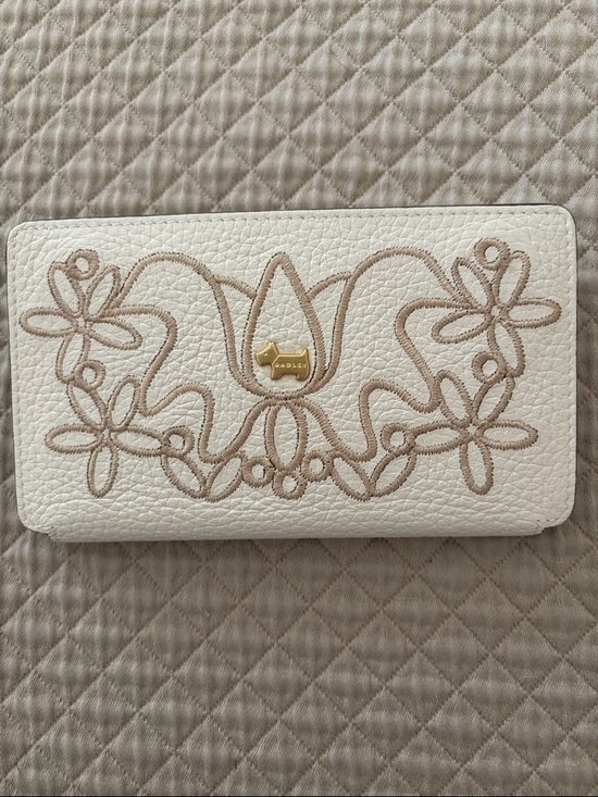 RADLEY LONDON Handbags - Radley White Embroidered Leather Zip Wallet with Gold Accent